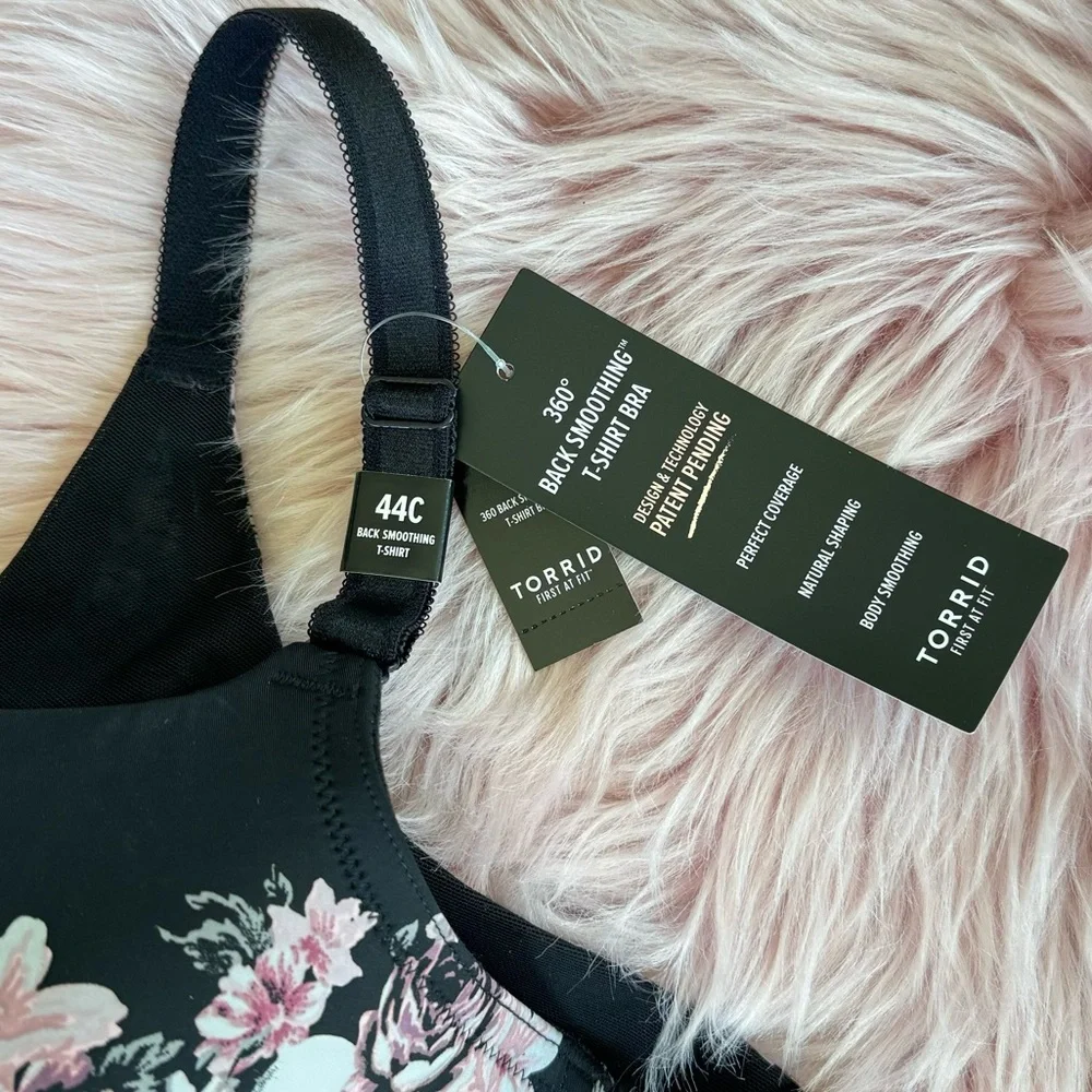 Torrid Curve 360 Back Smoothing T-Shirt Bra Black Floral Skulls 44C